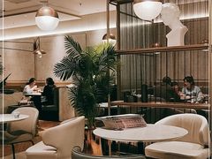 大堂-必胜客(鞍山万象汇店PH店)