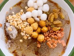 乐山三鲜冰粉-甜心闲生传统手工冰粉(人民广场店)