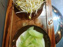 -锅来乐地锅鸡(安亭店)
