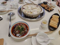 -土连锅·现熬养生汤锅(梁家巷店)