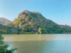 -星湖旅游景区七星岩