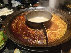 -渝涯重庆豆花老火锅(中赢国际店)