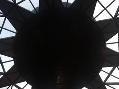 -上海滴水湖皇冠假日酒店