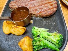-乐凯撒披萨(恒隆广场店)