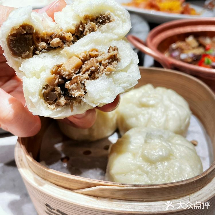 把云南地标美食都搬来深圳啦！芸山季·云南野生菌火锅