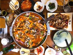 -亲昵春川鸡排(韩国美食街店)