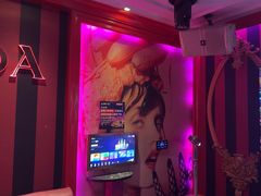 -UK派对KTV(日月广场店)