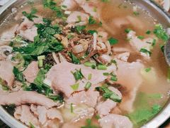 -肖四女乐山跷脚牛肉(世博源店)