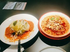 -麻六记(凤凰汇店)