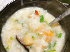 -云晓光头烧烤吧(盛夏店)