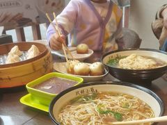 -玖鲜小笼(中山广场店)