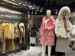 -广州白马服装市场