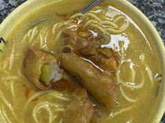 -002鱼汤粉(龍園店)