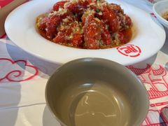 -肥肥虾庄·金牌油焖大虾(汉街SKP店)