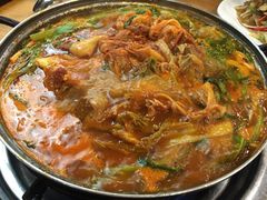土豆脊骨锅-喇喇排骨火锅·传统韩式脊骨汤(望京西园总店)