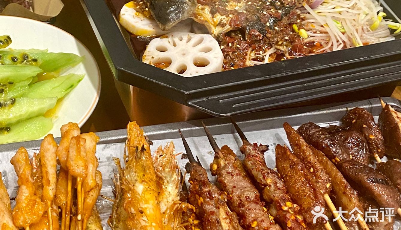南宁美食｜坠好吃的烧烤串，宵夜N刷[调皮]
