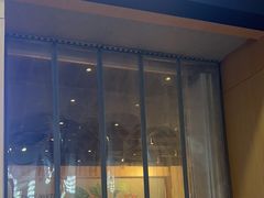 -瑞幸咖啡(纽宾凯酒店新华路店)