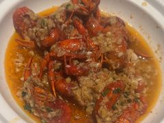 -肥肥虾庄·金牌油焖大虾(杨园滨江时代walk店)