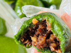 艾叶枣粒核桃青团-王家沙点心店(南京西路总店)