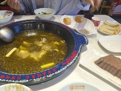 -何师傅美蛙鱼头(汉街店)