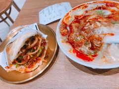 蛋冲鸳鸯豆腐脑-小豆海棠(人民南路店)