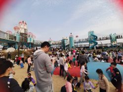 -季高兔窝窝亲子园(上海薰衣草公园店)