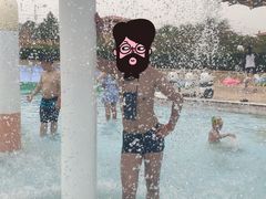 -汤山欢乐水世界