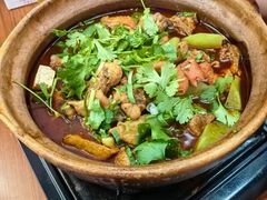 臭豆腐肥肠鸡煲-谢记上海大排档(长寿路店)