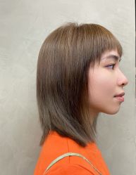 -变画·发型STUDIO