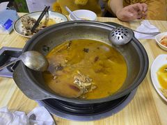 -独一家豆花庄铁锅炖