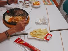 -豪享来(我格广场店)