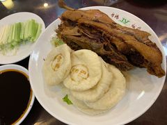 精品香酥鸭-晋阳饭庄(虎坊桥店)