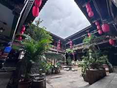 -香满楼.建水老宅院