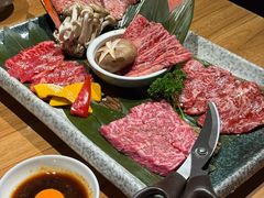 -炼火烤肉店