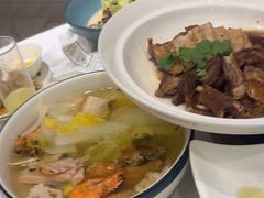 -沪华海鲜大酒楼(南汇店)