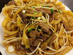 广州干炒牛河-伍湛记 · 广州老字号(龙津中路店)