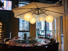 包厢-日进一片海.生腌海鲜火锅.宵夜烧烤(三里屯总店)