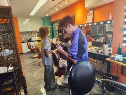 -鸿運 BARBER SHOP男士理发馆