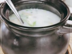 -乜都得港式茶楼(天贵路店)