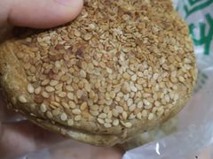 芝麻烧饼-老回回小吃(百万庄店)