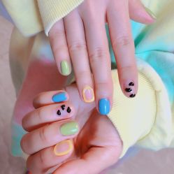 -Pink You美甲洗眉纹绣定制中心
