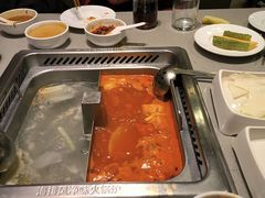 -海底捞火锅(宝龙广场夜宵主题店)