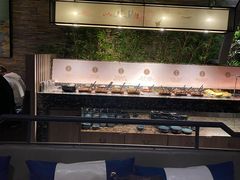 -湊湊火锅·茶憩(南京东路悦荟店)