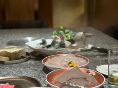 -辉哥火锅(虹桥路店)