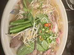 -大头虾越式风味餐厅(光明广场店)