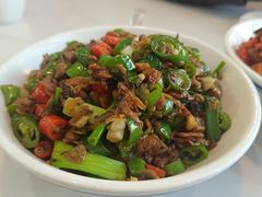 -独一佳老胡湘菜馆(矿山路店)