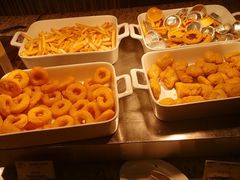 -怡豪大饭店·银顶旋转餐厅