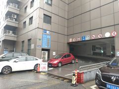 -淞虹路P+R停车场