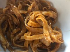 -内蒙焖面大盆骨餐馆(山大路店)