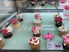 杯子蛋糕-BONCAKE裱花蛋糕(万象汇店)